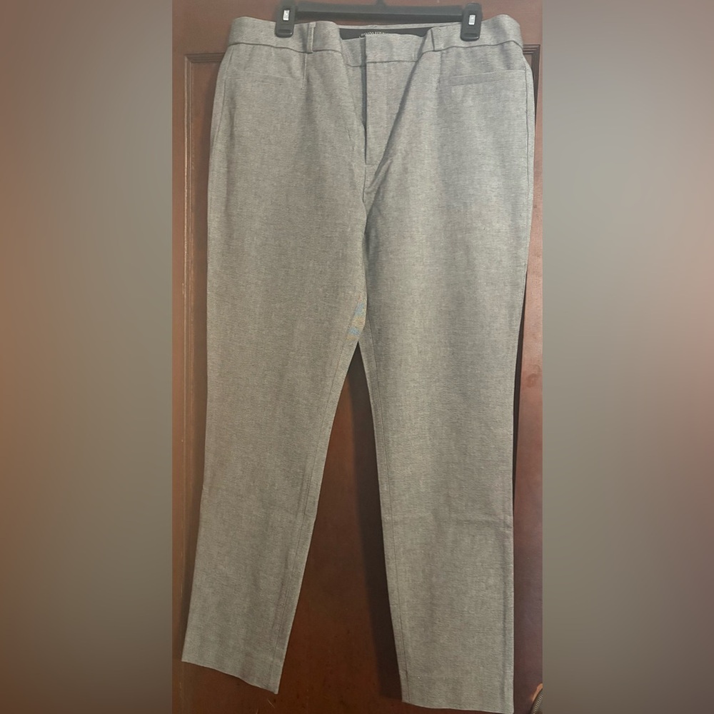 Banana Republic Modern Sloan in Classic Gray